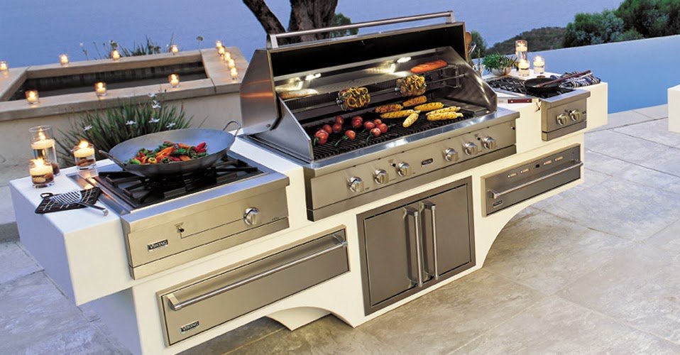 barbecue-grills-who-cooks-on-your-grill-informative-kitchen-throughout-luxury-outdoor-grills.jpg.a022d366aa34966d76065de9d32a7cc9.jpg