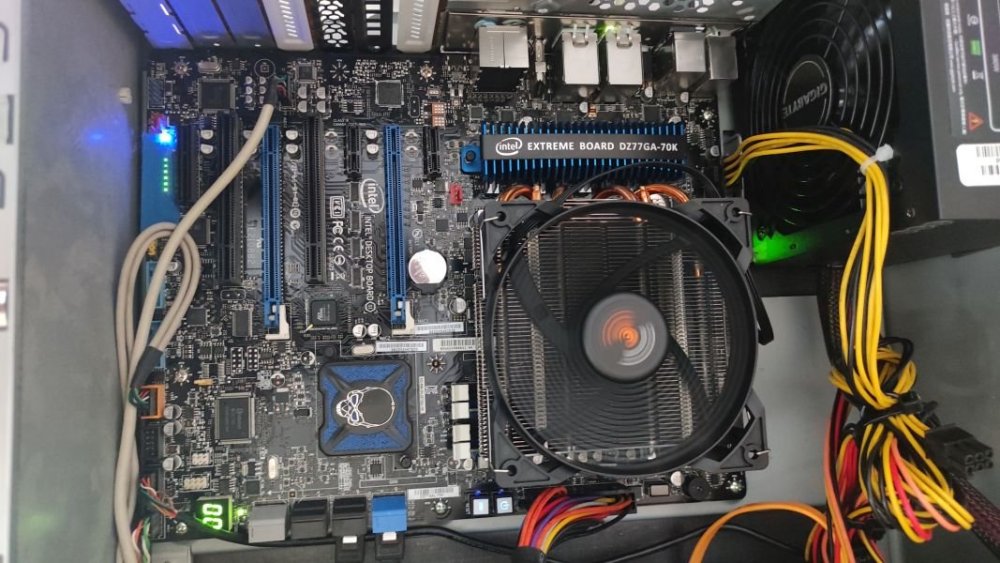 i7-MB-2.jpg