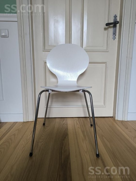 home-stuff-furniture-interior-chairs-3-66552135_800.thumb.jpg.85eed53257586207e6625b301cec92a9.jpg